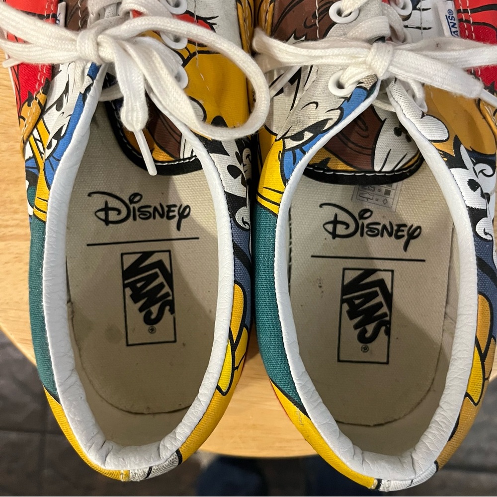 Vans X Disney Mickey & Friends Low Top Sneakers Shoes Adult Mens 10 Wom… - Picture 8 of 13